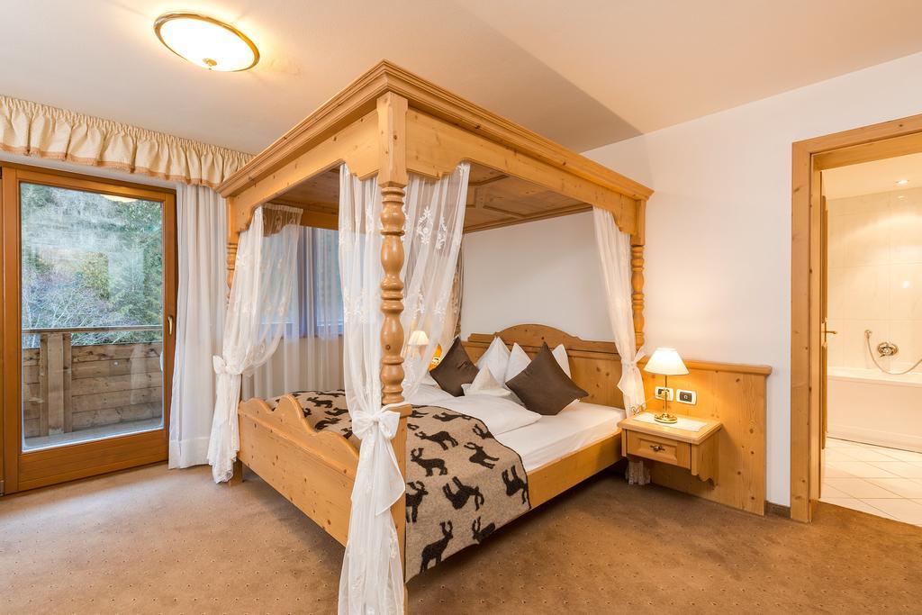 Hotel Bel Sit Корвара-ин-Бадия Экстерьер фото