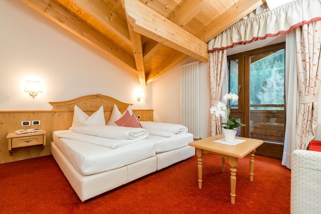 Hotel Bel Sit Корвара-ин-Бадия Экстерьер фото