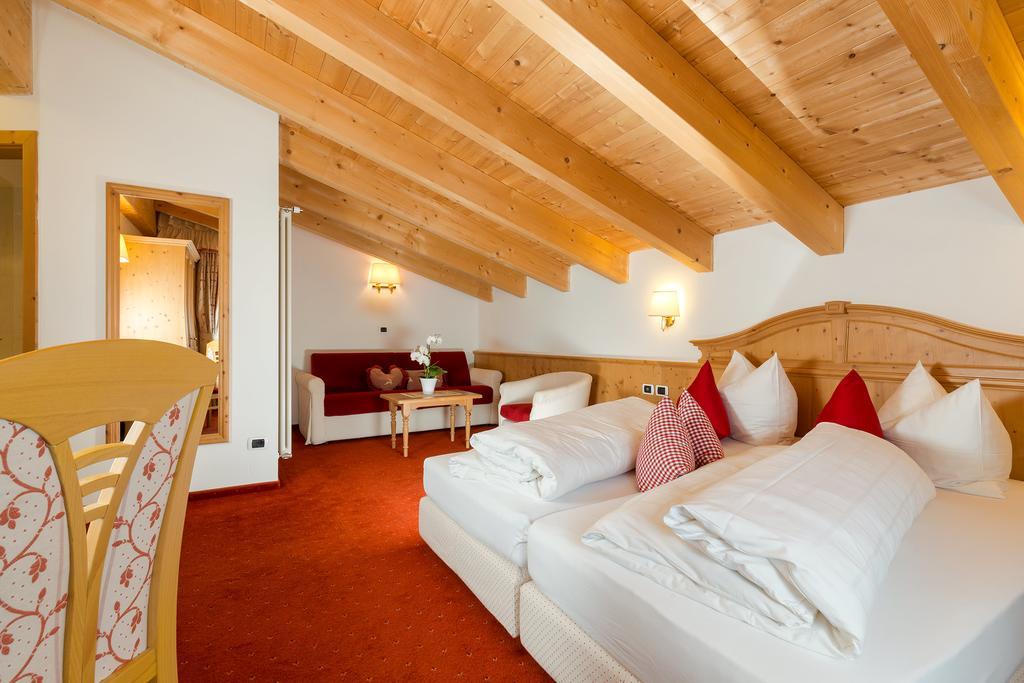 Hotel Bel Sit Корвара-ин-Бадия Экстерьер фото